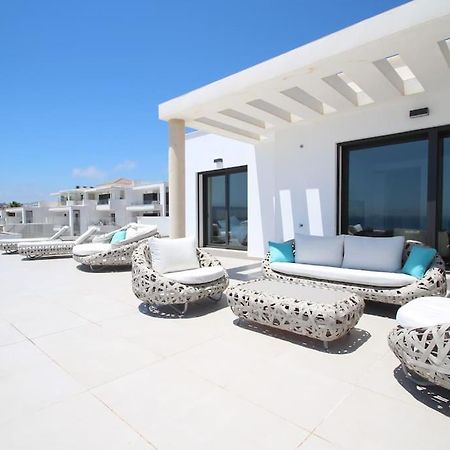 Luxurious Penthouse With Huge Panoramic Terrace Leilighet San Roque  Eksteriør bilde