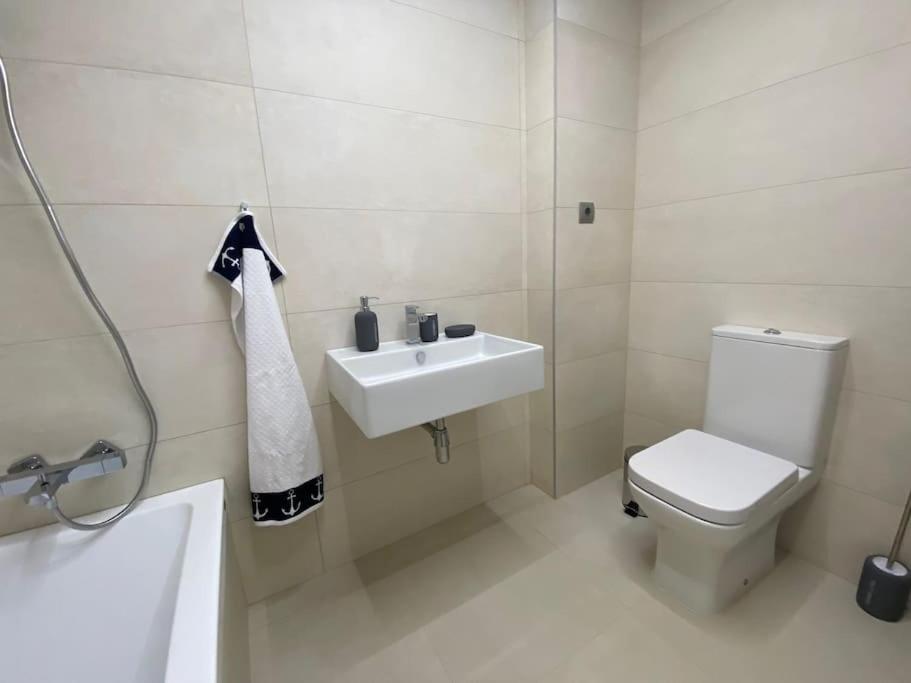 Luxurious Penthouse With Huge Panoramic Terrace Leilighet San Roque  Eksteriør bilde