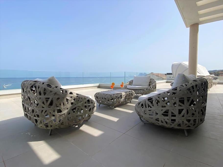 Luxurious Penthouse With Huge Panoramic Terrace Leilighet San Roque  Eksteriør bilde